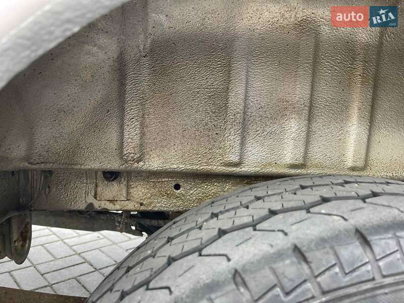 Вантажний фургон Volkswagen LT 2006 в Рівному