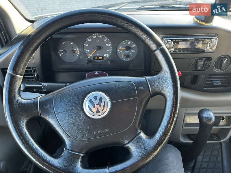 Грузовой фургон Volkswagen LT 2005 в Коломые