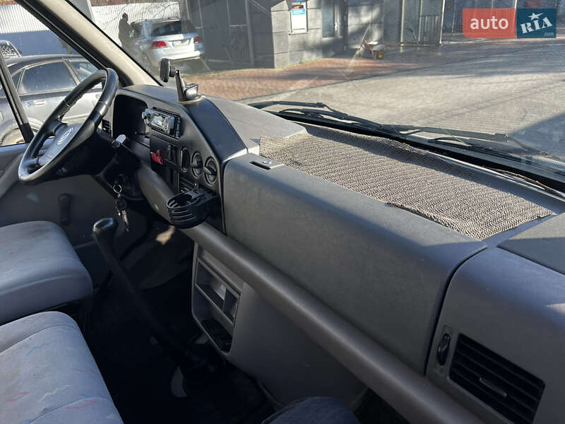 Грузовой фургон Volkswagen LT 2005 в Коломые