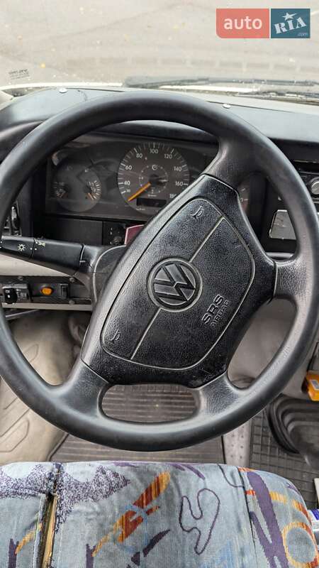 Микроавтобус Volkswagen LT 2000 в Ровно