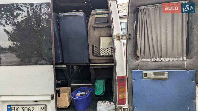 Микроавтобус Volkswagen LT 2000 в Ровно