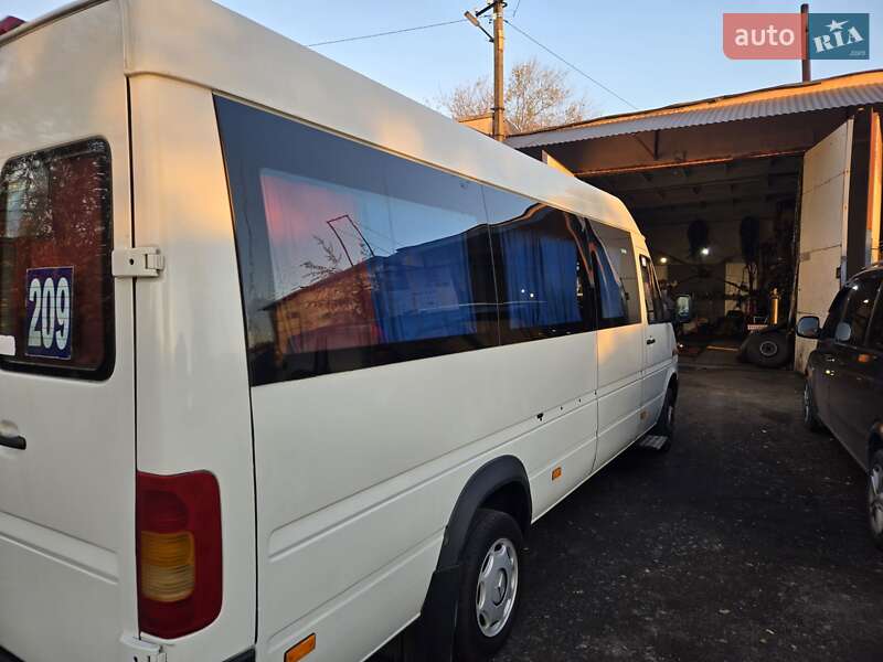Городской автобус Volkswagen LT 2006 в Кривом Роге