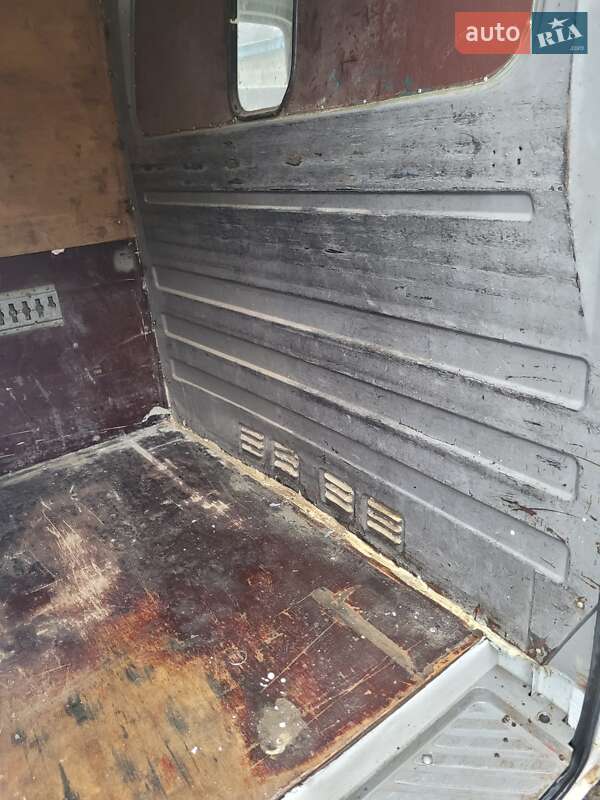 Микроавтобус грузовой (до 3,5т) Volkswagen LT 2000 в Киеве