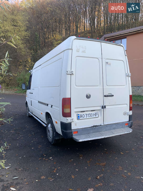 Грузовой фургон Volkswagen LT 1999 в Хусте