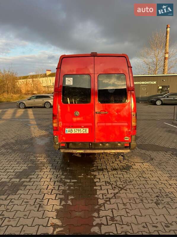 Грузовой фургон Volkswagen LT 2004 в Виннице