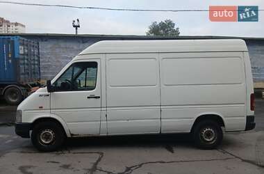 Вантажний фургон Volkswagen LT 2003 в Києві