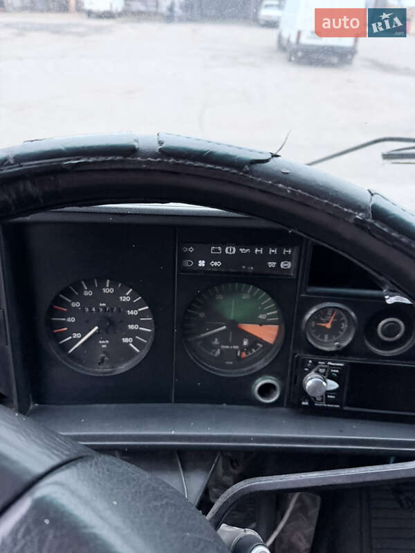 Вантажний фургон Volkswagen LT 1991 в Києві