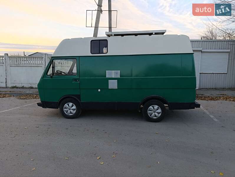 Грузовой фургон Volkswagen LT 1990 в Виннице