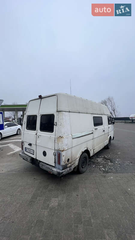 Грузовой фургон Volkswagen LT 1995 в Львове