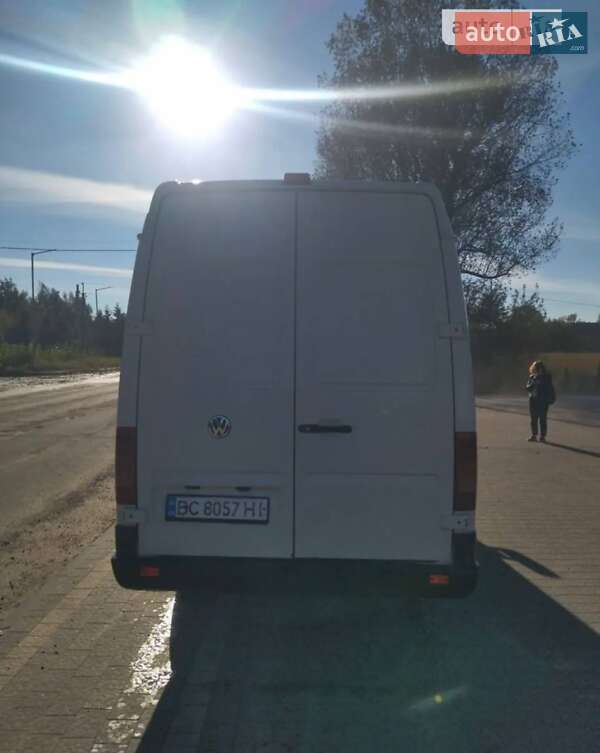 Вантажний фургон Volkswagen LT 2005 в Львові