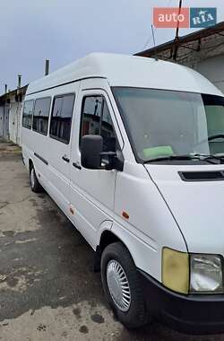 Приміський автобус Volkswagen LT 2004 в Києві
