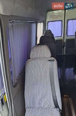 Приміський автобус Volkswagen LT 2004 в Києві