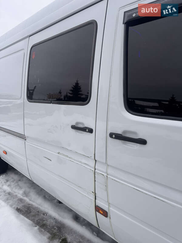 Грузовой фургон Volkswagen LT 1998 в Ивано-Франковске