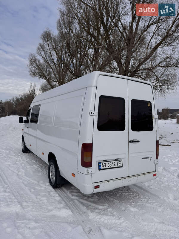 Грузовой фургон Volkswagen LT 1998 в Ивано-Франковске