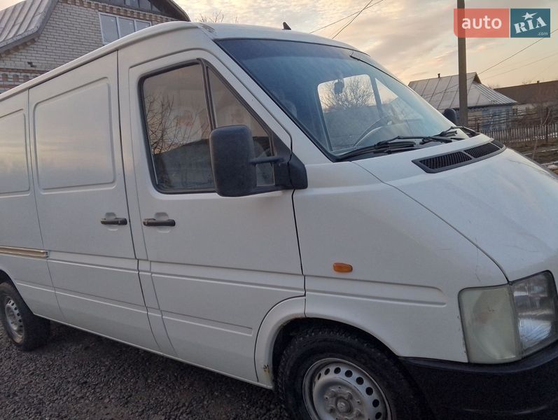 Микроавтобус грузовой (до 3,5т) Volkswagen LT 2000 в Гайсине