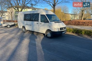 Грузопассажирский фургон Volkswagen LT 2006 в Умани