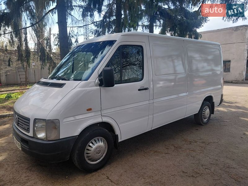 Вантажний фургон Volkswagen LT 2004 в Жовтих Водах