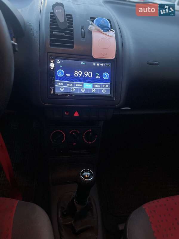 Хэтчбек Volkswagen Lupo 1999 в Золочеве