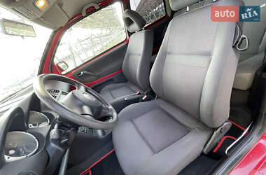 Хэтчбек Volkswagen Lupo 2003 в 