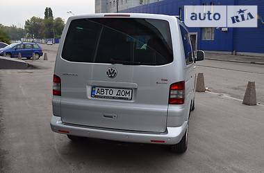 Минивэн Volkswagen Multivan 2008 в Киеве