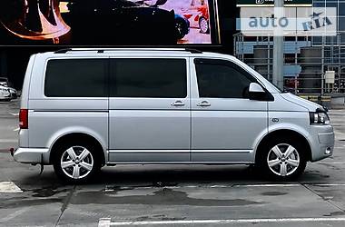 Минивэн Volkswagen Multivan 2011 в Киеве