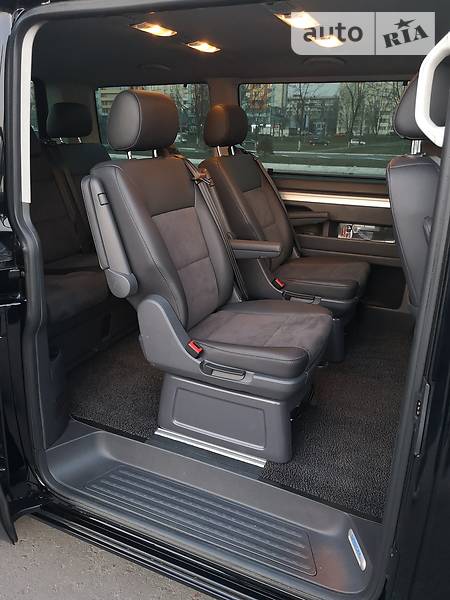 Минивэн Volkswagen Multivan 2013 в Киеве
