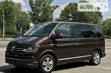 Мінівен Volkswagen Multivan 2017 в Дніпрі