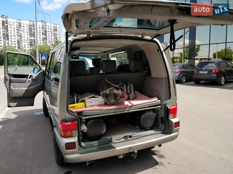 Минивэн Volkswagen Multivan 1998 в Киеве