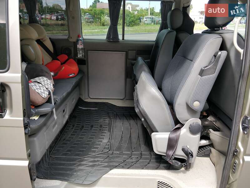 Минивэн Volkswagen Multivan 1998 в Киеве