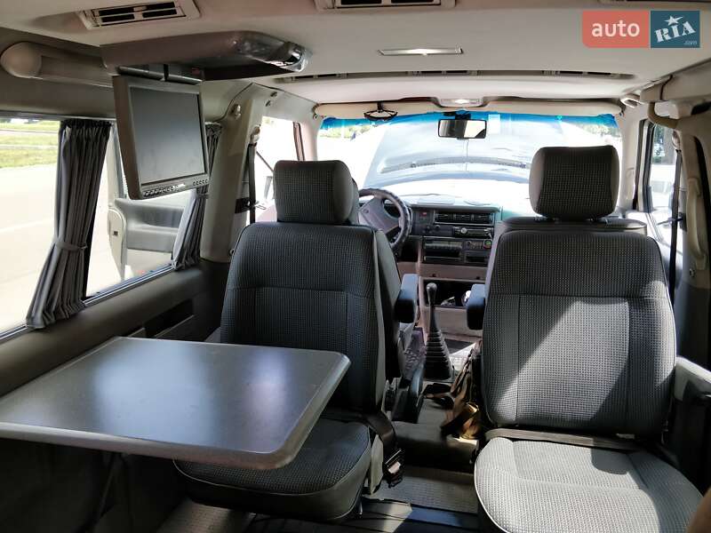 Минивэн Volkswagen Multivan 1998 в Киеве