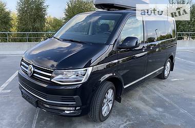 Минивэн Volkswagen Multivan 2017 в Киеве