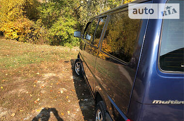 Грузопассажирский фургон Volkswagen Multivan 2000 в 