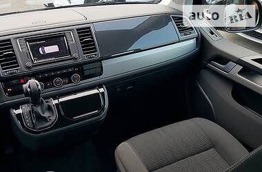 Мінівен Volkswagen Multivan 2019 в 
