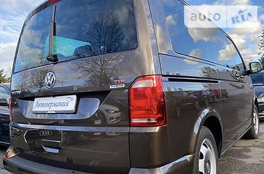 Мінівен Volkswagen Multivan 2018 в 