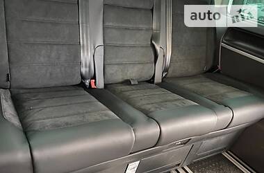 Мінівен Volkswagen Multivan 2019 в 