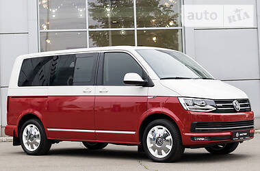 Минивэн Volkswagen Multivan 2015 в Киеве