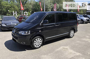 Минивэн Volkswagen Multivan 2011 в Киеве