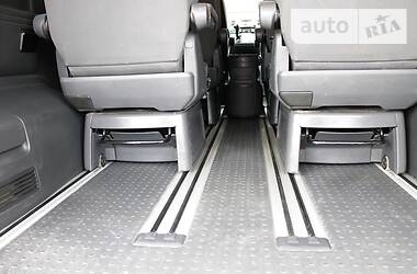 Минивэн Volkswagen Multivan 2010 в 