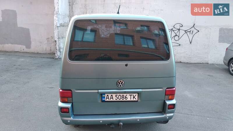 Мінівен Volkswagen Multivan 2002 в Києві