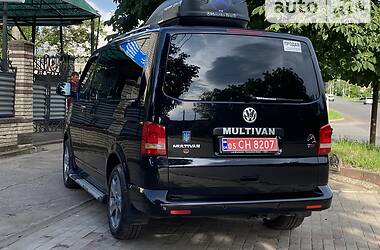 Минивэн Volkswagen Multivan 2011 в Краматорске