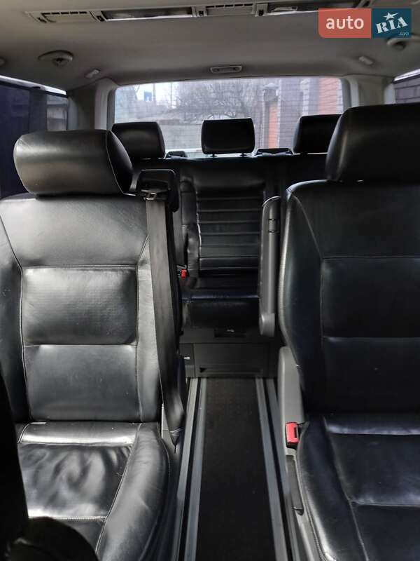 Минивэн Volkswagen Multivan 2005 в Днепре