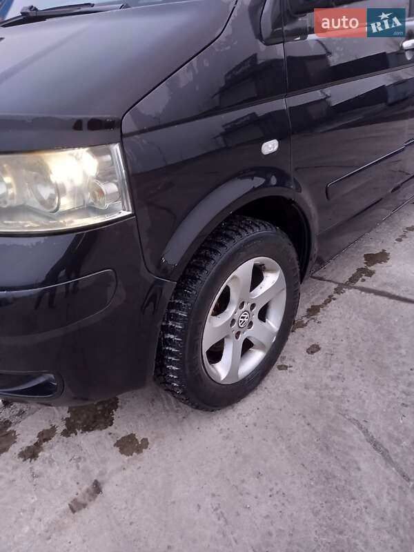 Минивэн Volkswagen Multivan 2005 в Днепре