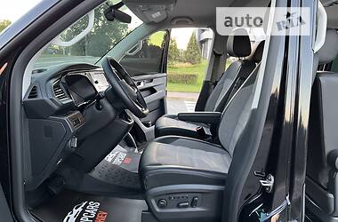 Минивэн Volkswagen Multivan 2020 в 