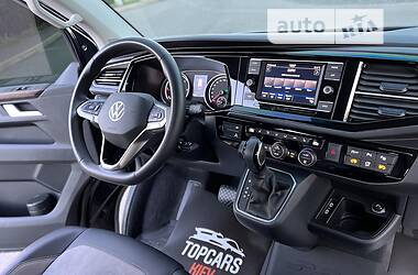 Минивэн Volkswagen Multivan 2020 в 