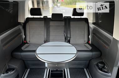Минивэн Volkswagen Multivan 2020 в 