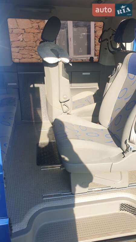 Минивэн Volkswagen Multivan 2003 в Залещиках