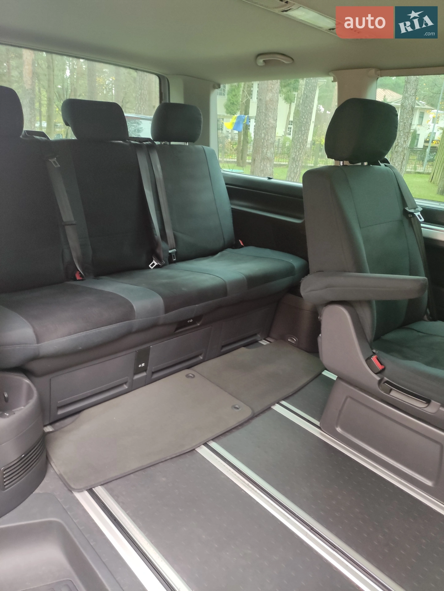 2010 Volkswagen Multivan - мініатюра 3