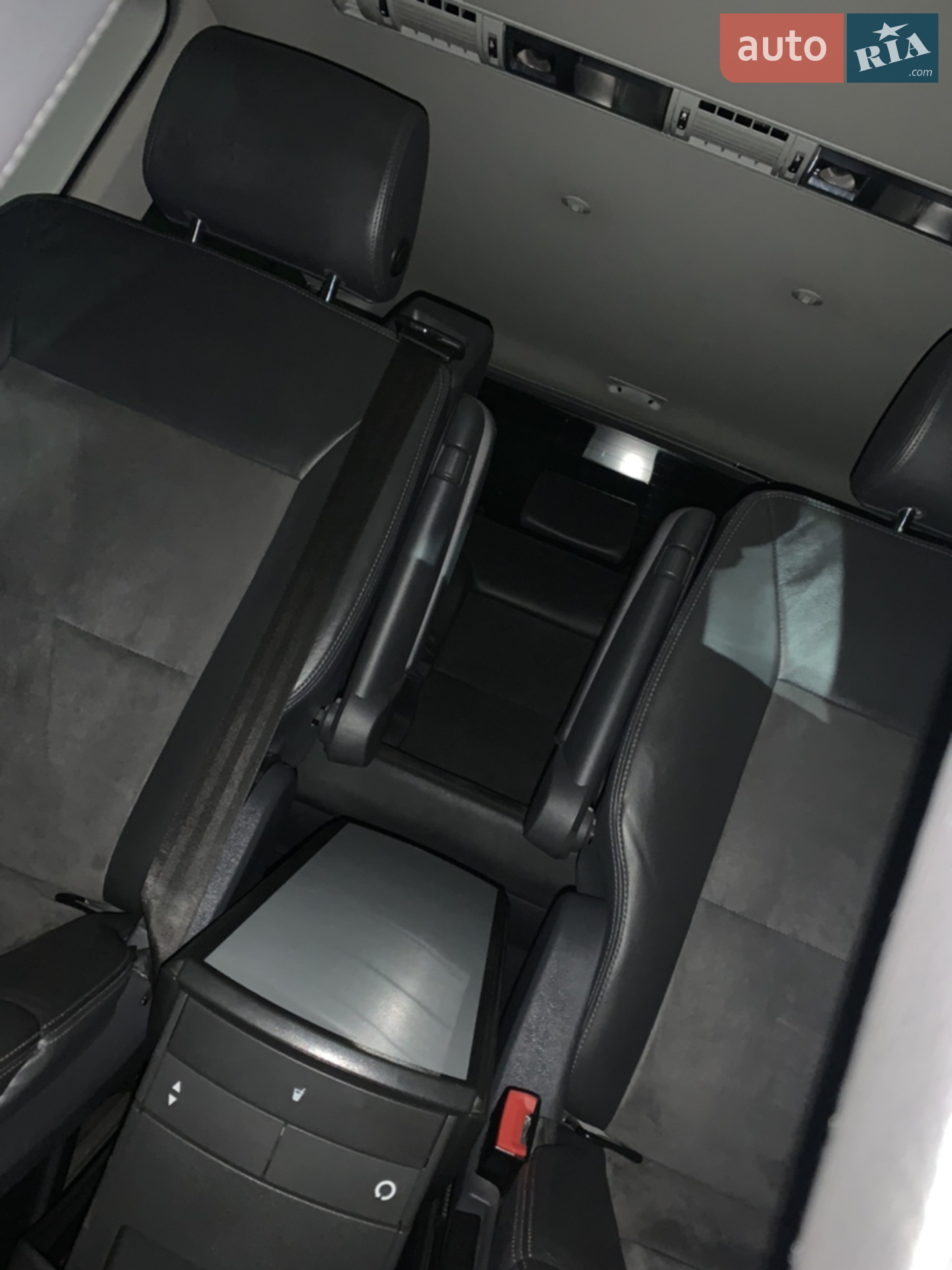 2011 Volkswagen Multivan - мініатюра 19