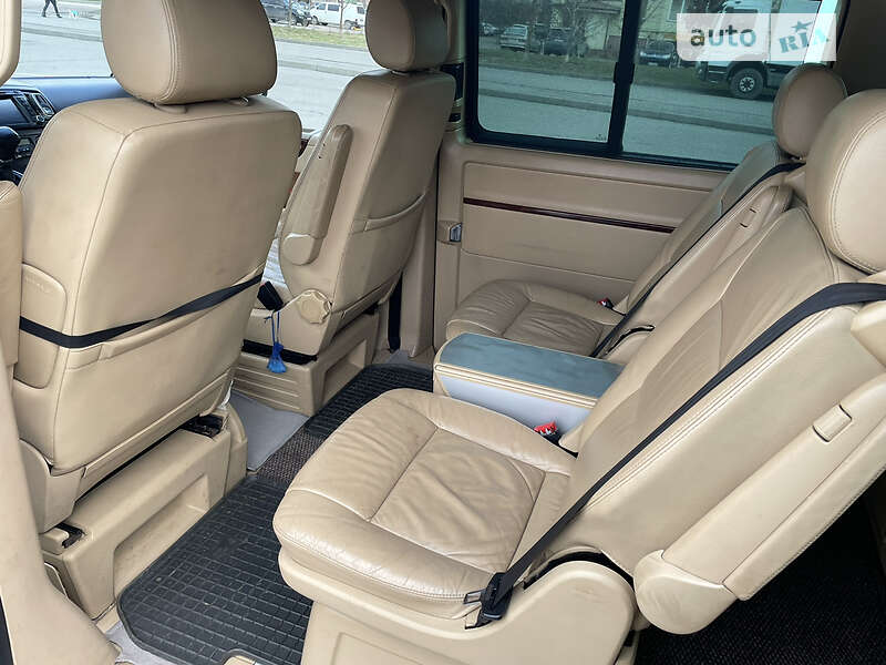 Минивэн Volkswagen Multivan 2004 в Ивано-Франковске фото 19 Минивэн Volkswagen Multivan 2004 в Ивано-Франковске