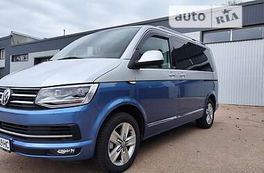 Минивэн Volkswagen Multivan 2017 в Бердичеве